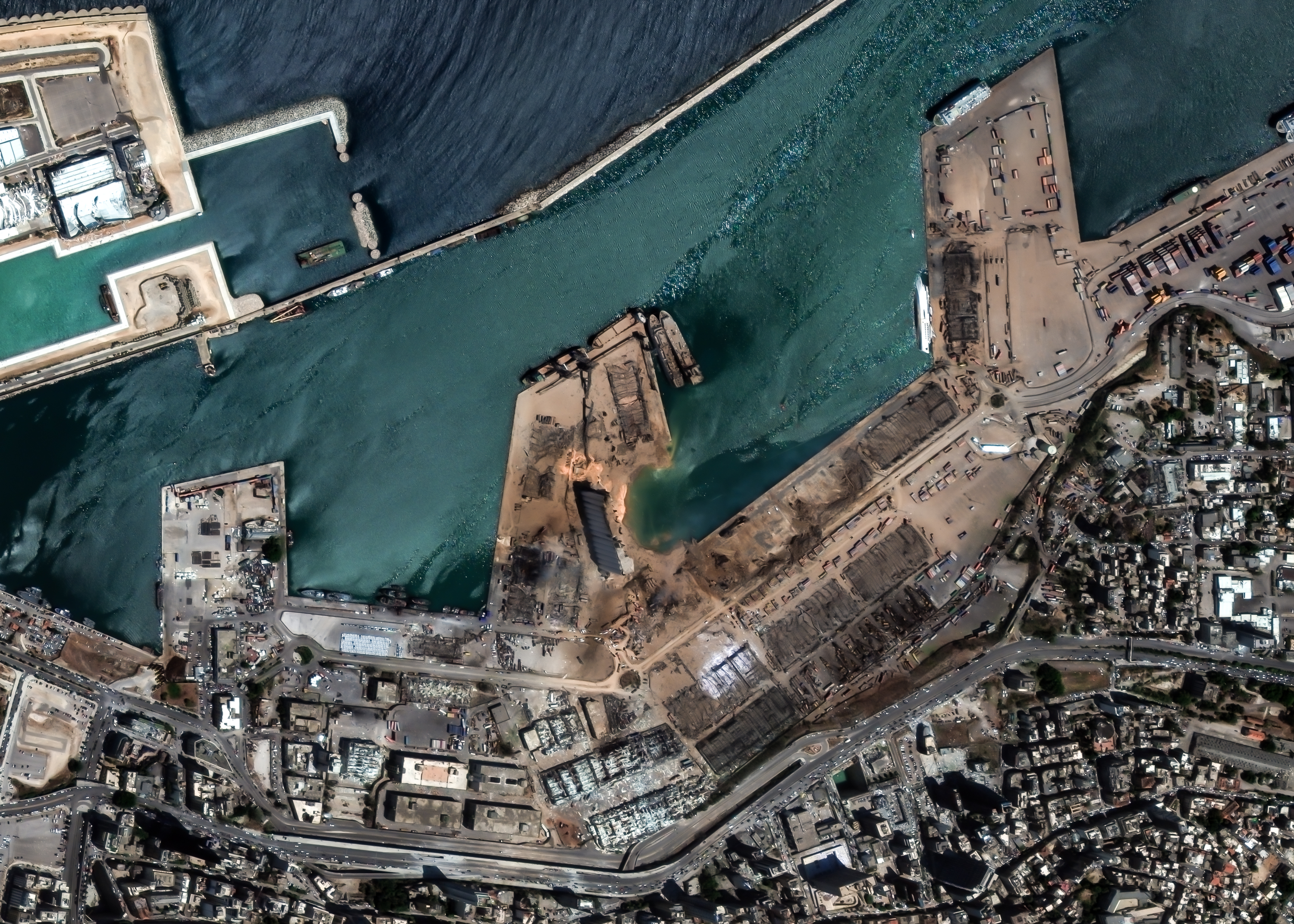 Explosion In Beirut Satellitenbilder Zeigen Ausmass Der Zerstorung Stern De